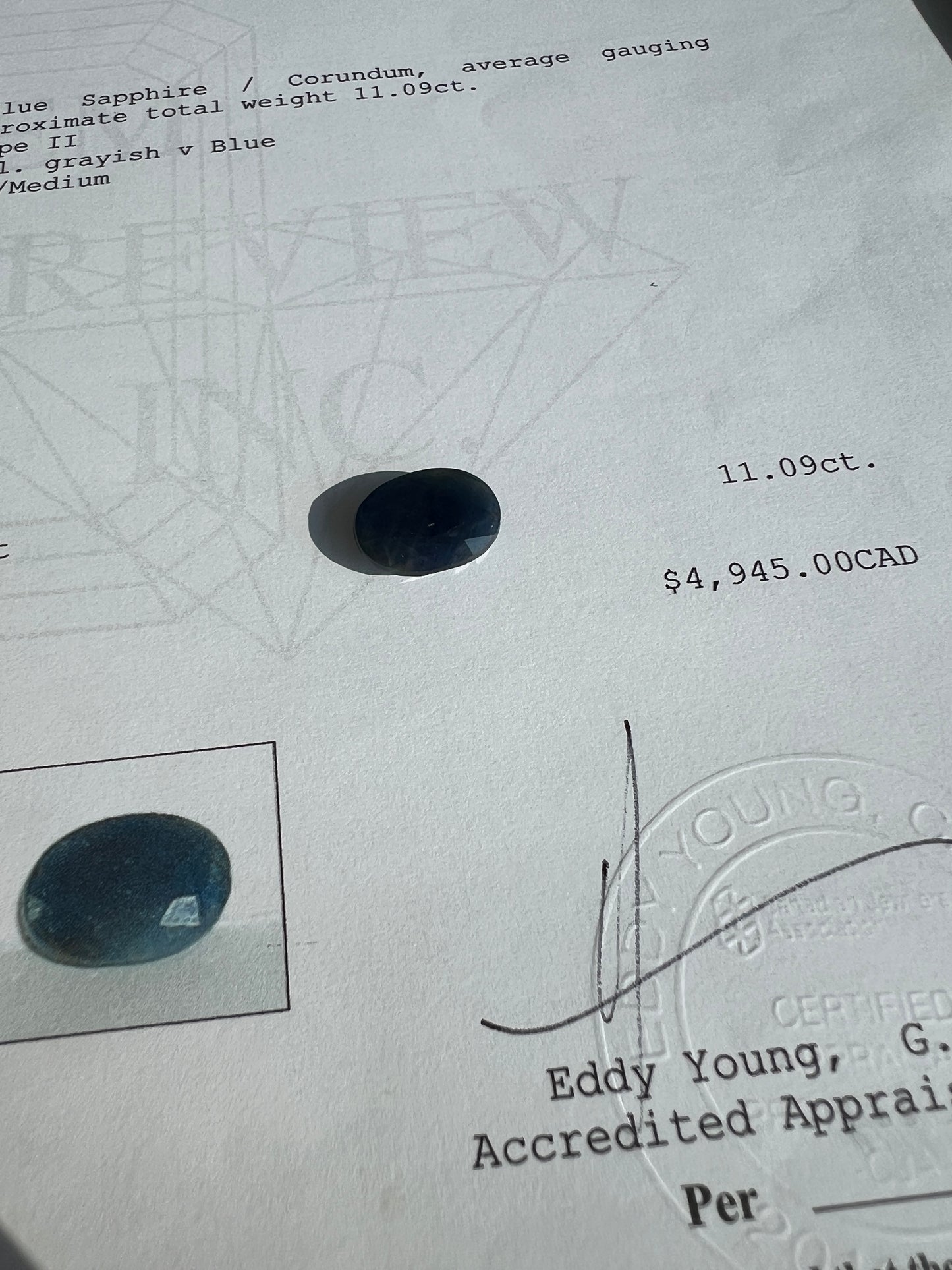 11.09 cts natural blue sapphire oval
