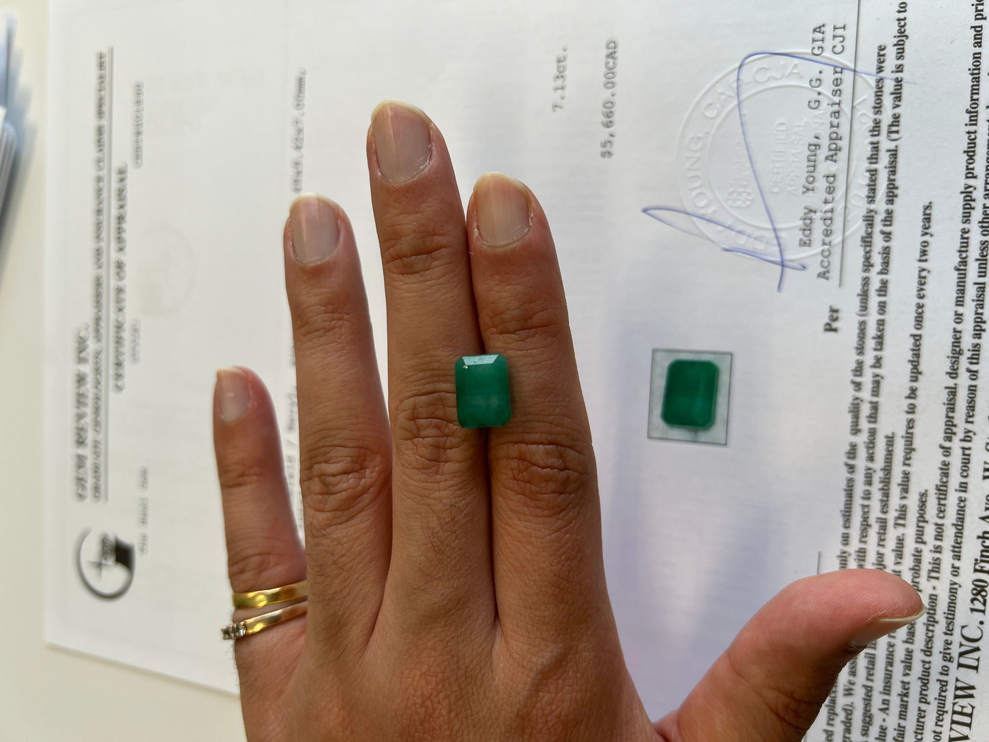 7.13 carats Natural Zambian Emerald- certified