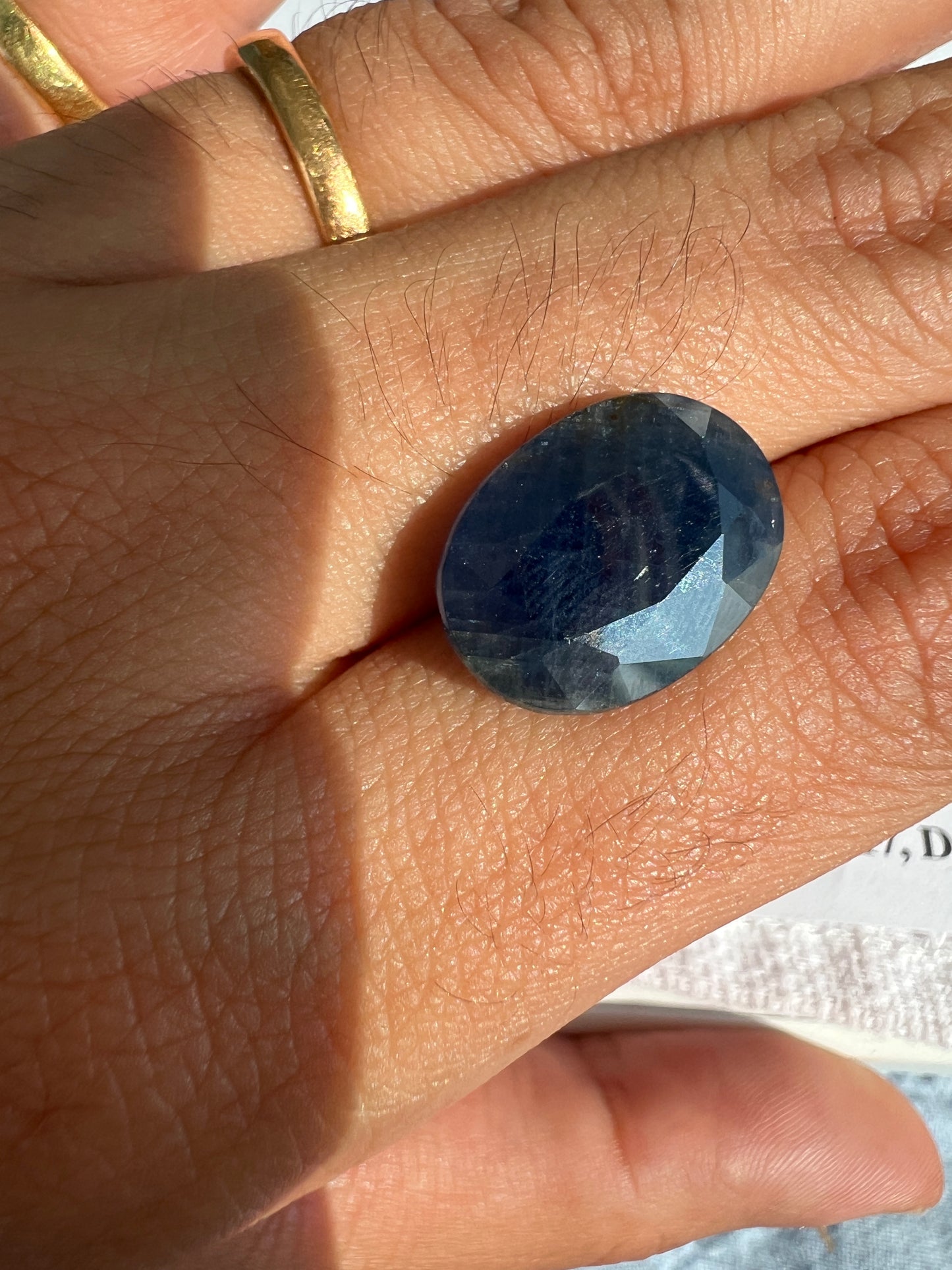 11.09 cts natural blue sapphire oval