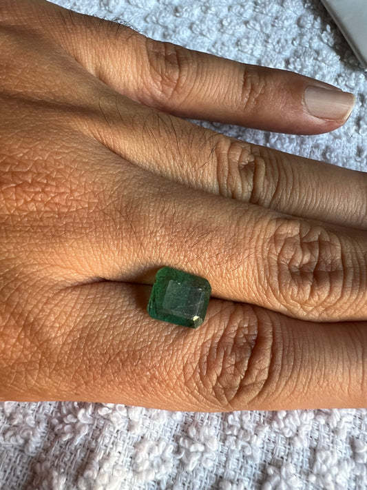 3.05 natural zambian Emerald
