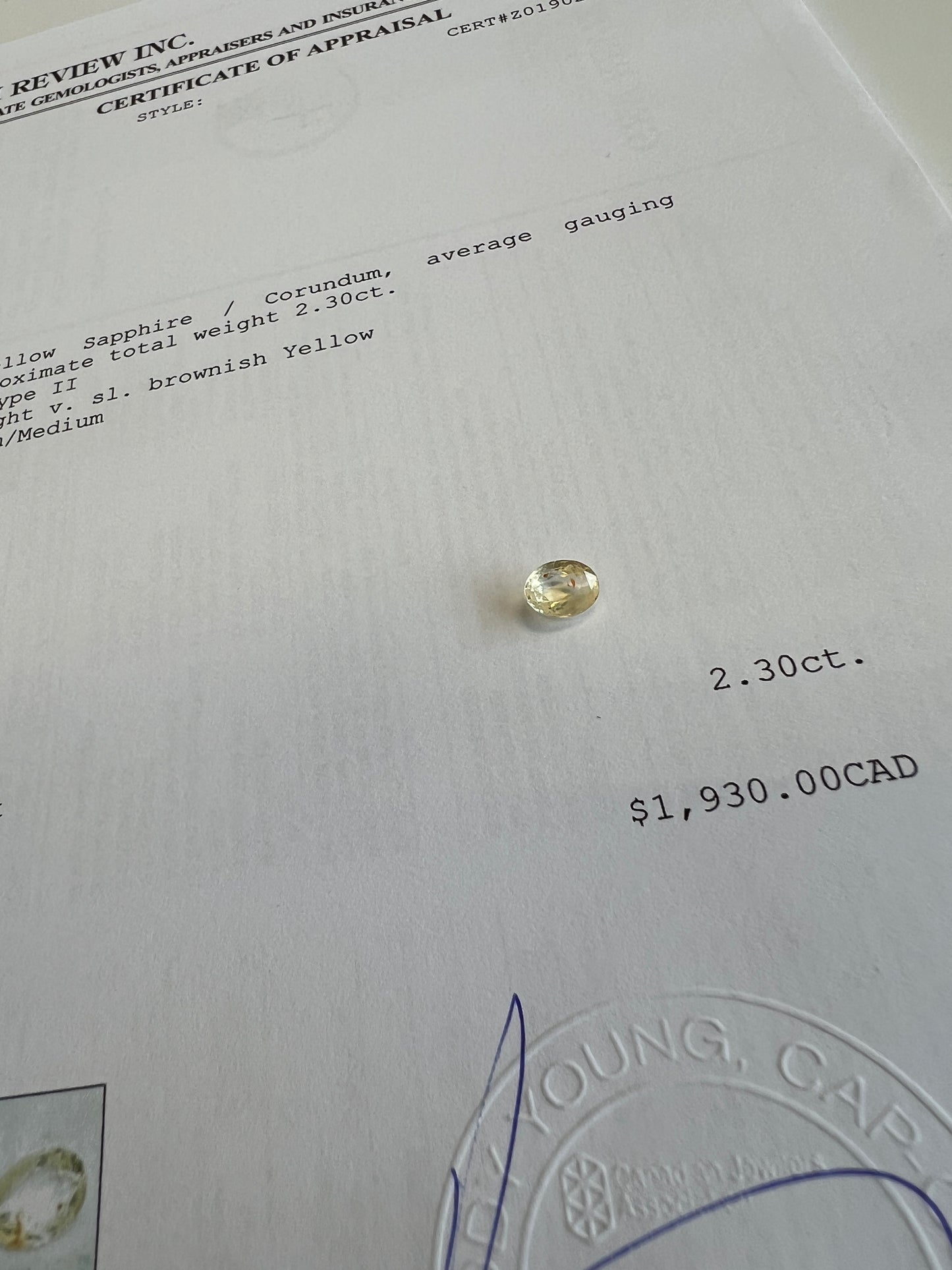 Natural 2.30 carats ceylon yellow sapphire (pukhraj) oval certified