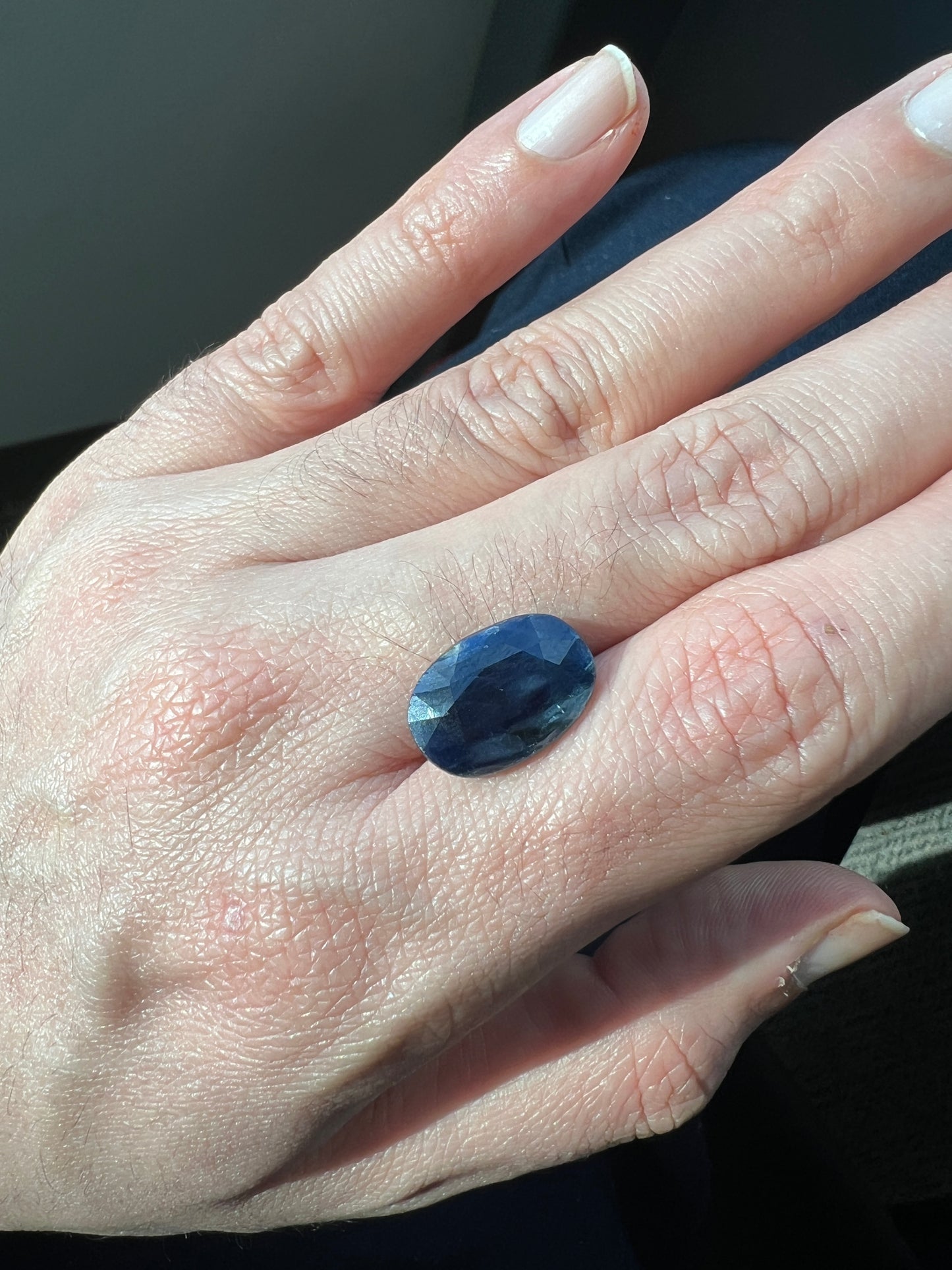 11.08 carats Natural Blue sapphire large oval - appraisal certificate