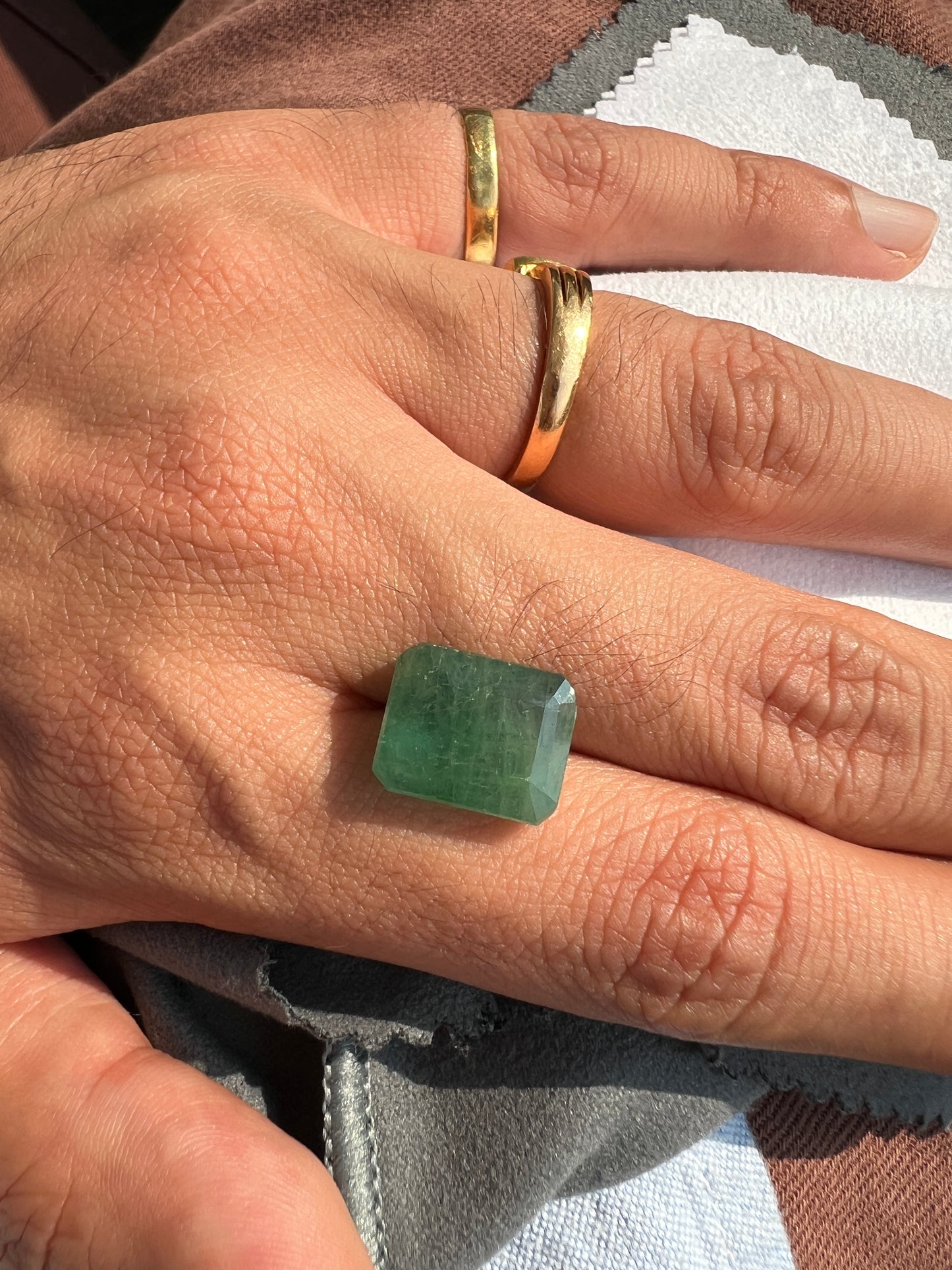 10.16 carats natural zambian Emerald with appraisal
