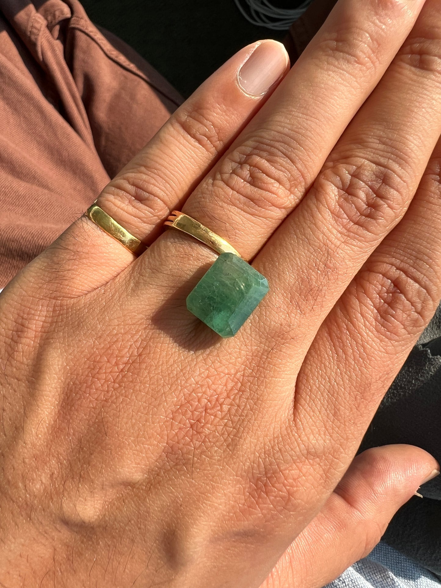 10.16 carats natural zambian Emerald with appraisal