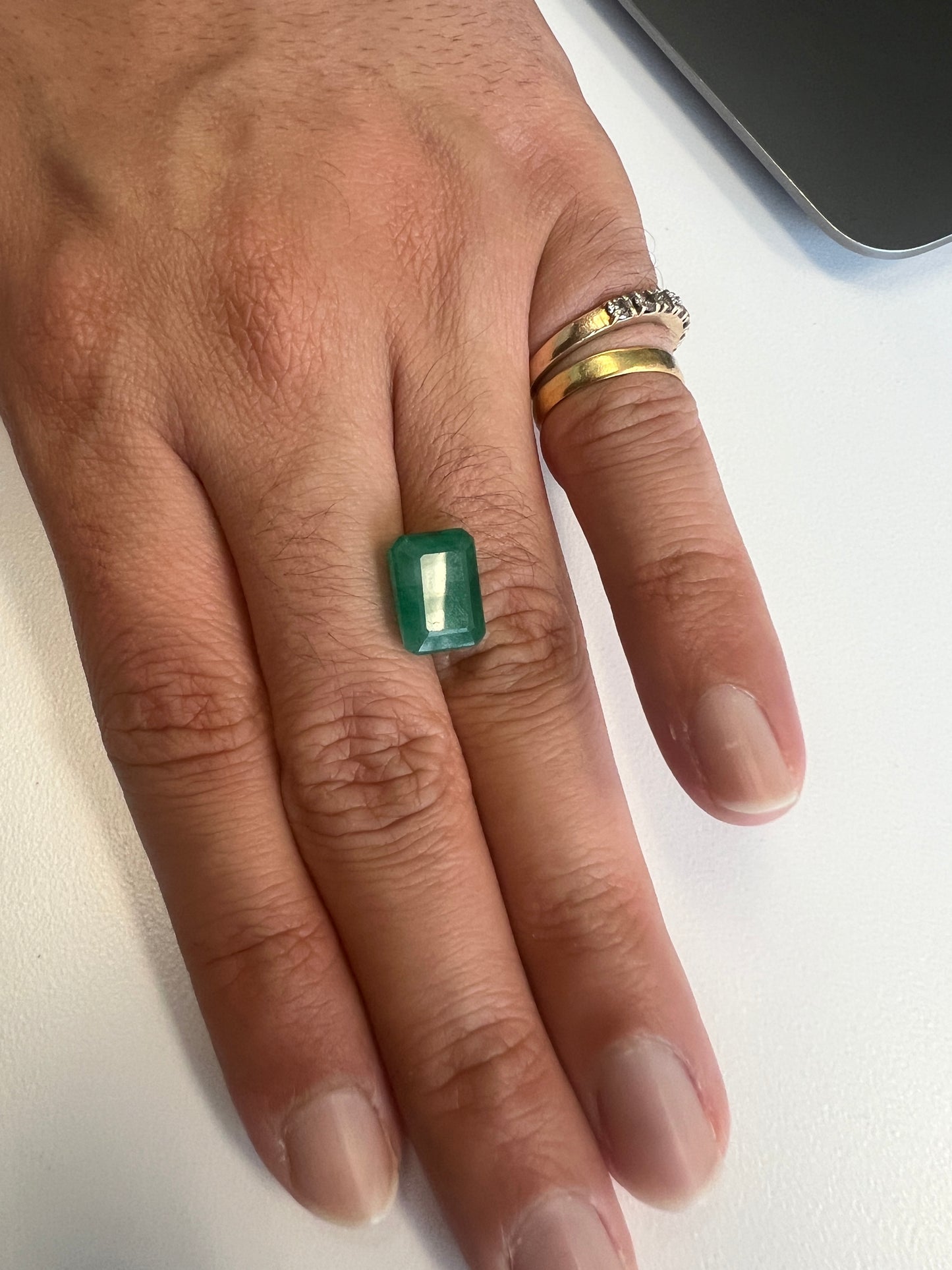 7.13 carats Natural Zambian Emerald- certified